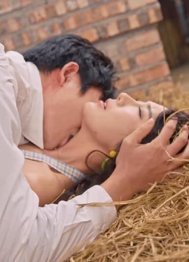 叶枫的传奇人生&传奇续章&传奇风华&80后重塑商业潮&秘书的征途&重回巅峰 (完整版) 金金&诗雅&胡璇璇 擦边短剧  /最新 短剧